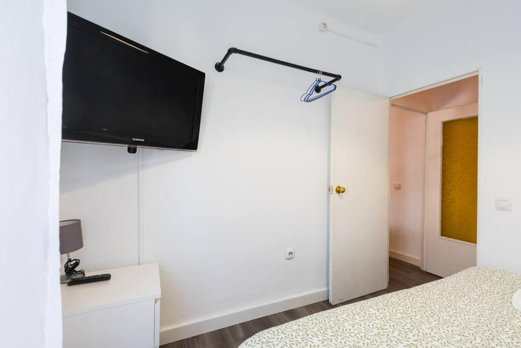 En Barrio Sevillano, Free Bus, Metro Appartement *